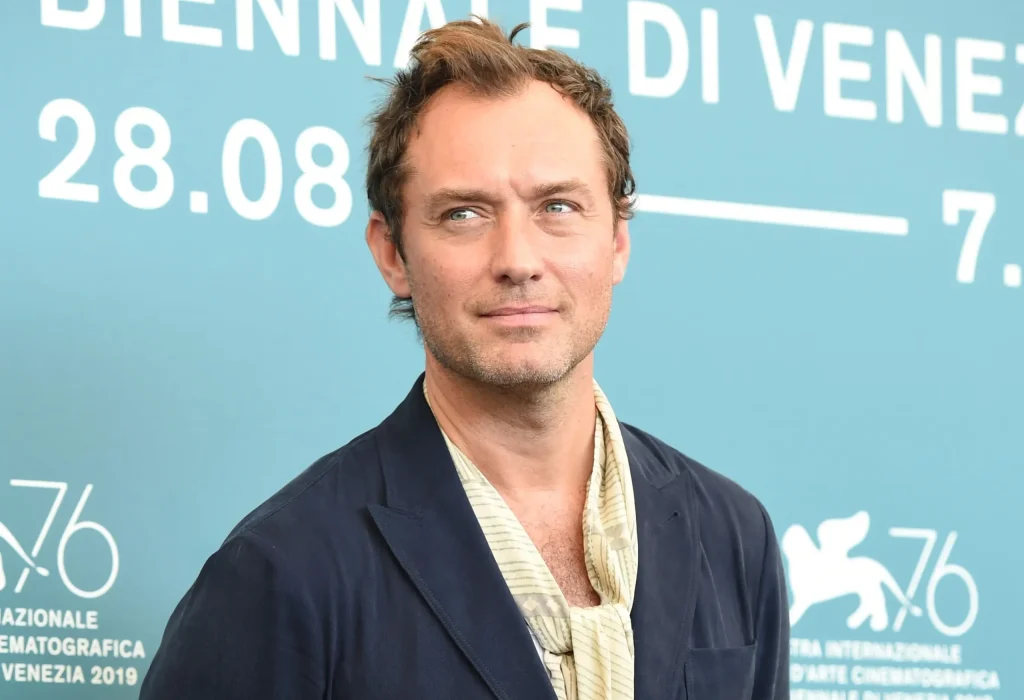 Jude-Law-hair-transplant-5