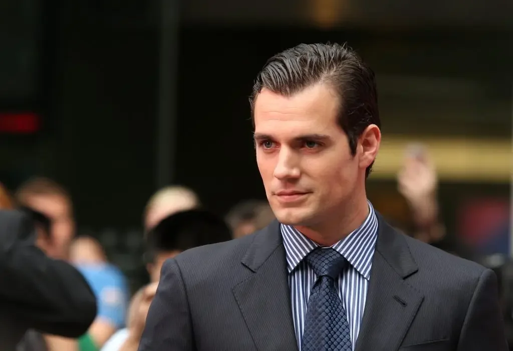 henry-cavill-hair-transplant